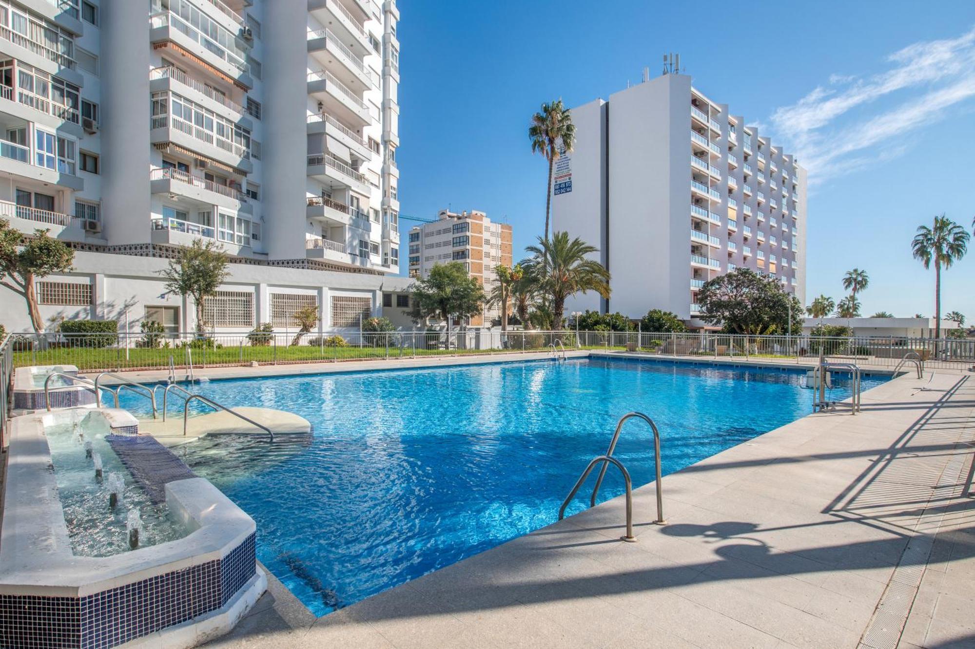 Next To Puerto Marina And The Beach Benalmádena Eksteriør billede